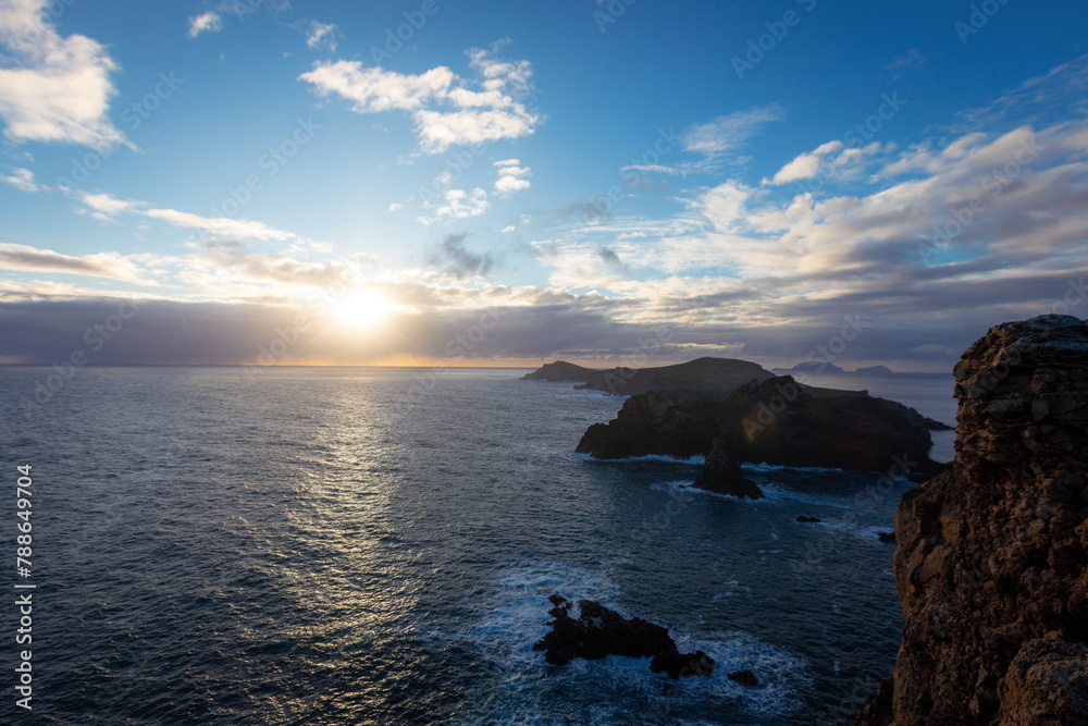 Breathtaking Landscapes of Madeira: Explore the Island's Natural Beauty Breathtaking Landscapes of Madeira: Explore the Island's Natural Beauty