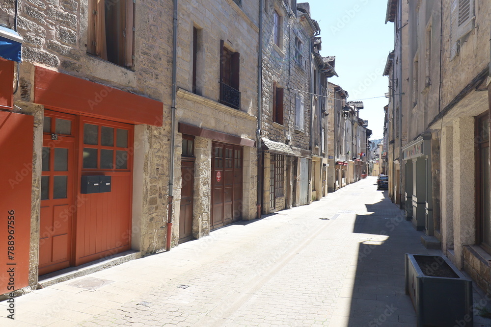 Vieille rue typique, ville de Marvejols, département de la Lozère, France