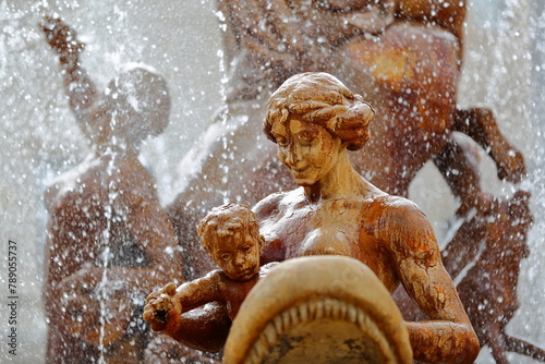 Obraz na płótnie Close-up on details of Artemis fountain (or Diana fountain, dated from 1906) located on Piazza Archimede (Archimede square) in Ortigia Island, Syracuse, Sicily, Italy w salonie
