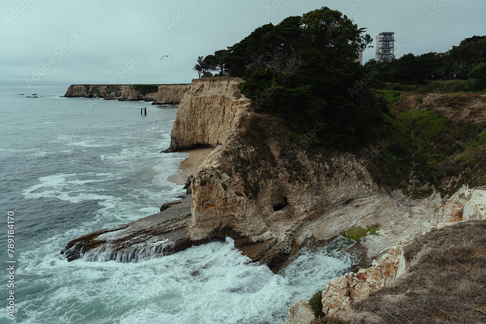 View of the rocky cliffs of Davenport, in California, during a cloudy day
