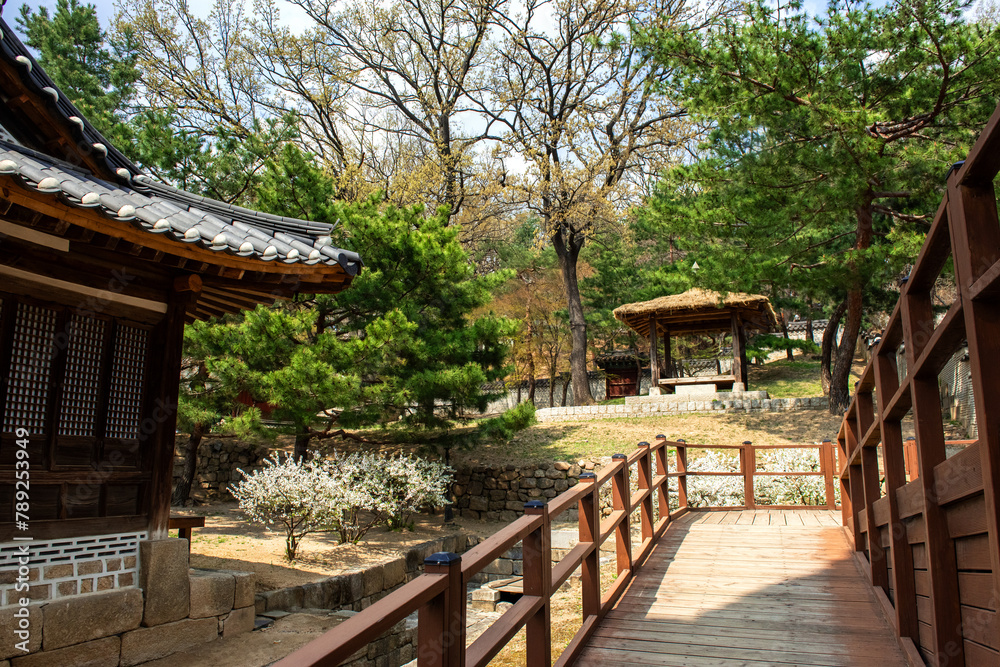 The Korean beautiful traditional old palace,Yuksanggung shrine is the cultural heritage. The Korean beautiful traditional old palace,Yuksanggung shrine is the cultural heritage.