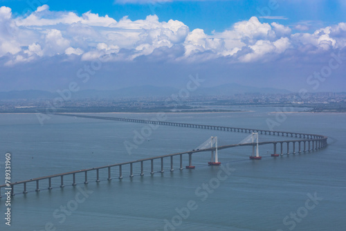 bridge over the sea © 皓麟 王