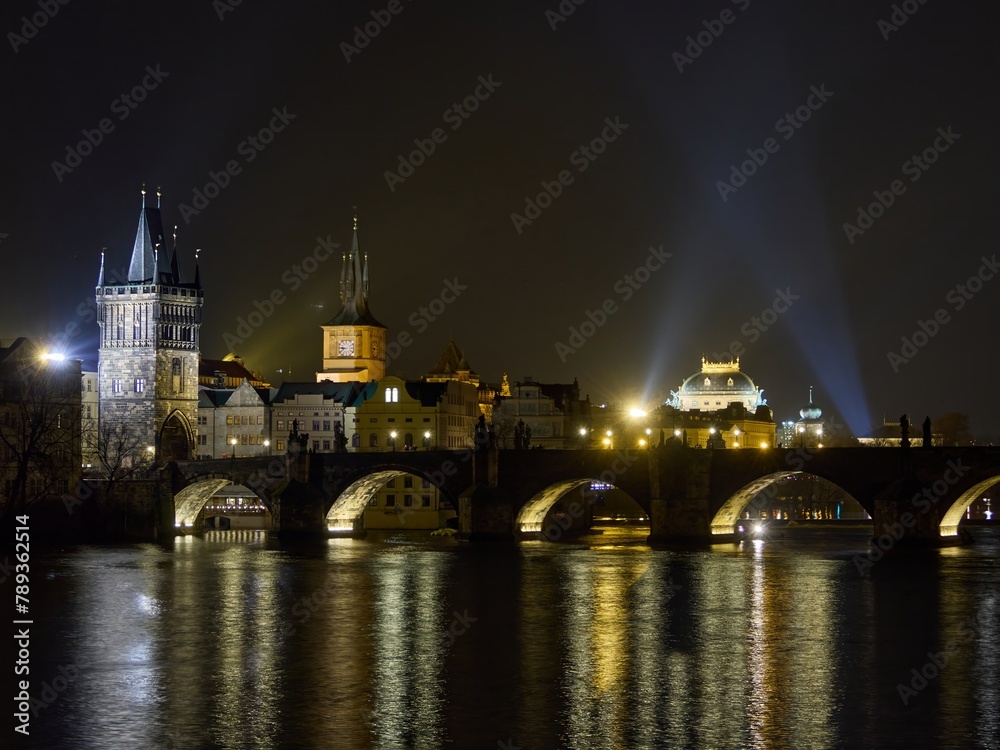 Praga, Katedra św. Wita ( Katedrála Sv. Víta ) - obrazy, fototapety, plakaty 