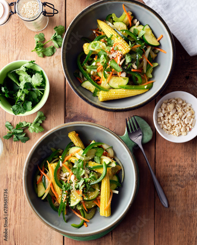 Vegetable stir fry in bowls