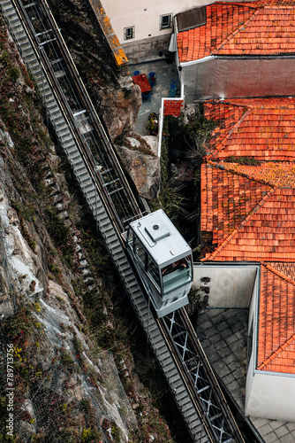 Funicular dos Guindais, Porto.  photo