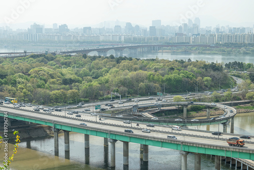 대한민국 서울, 고층빌딩, 한강, 교통체증, 도시풍경