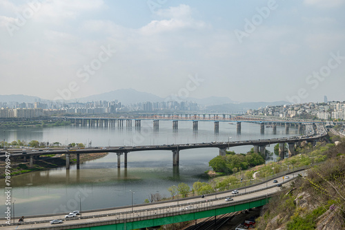 대한민국 서울, 고층빌딩, 한강, 교통체증, 도시풍경