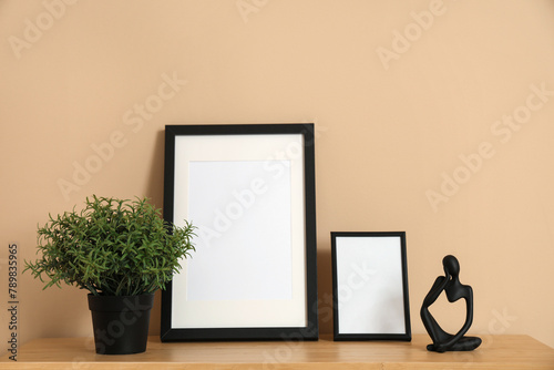 Home decor display with bla...