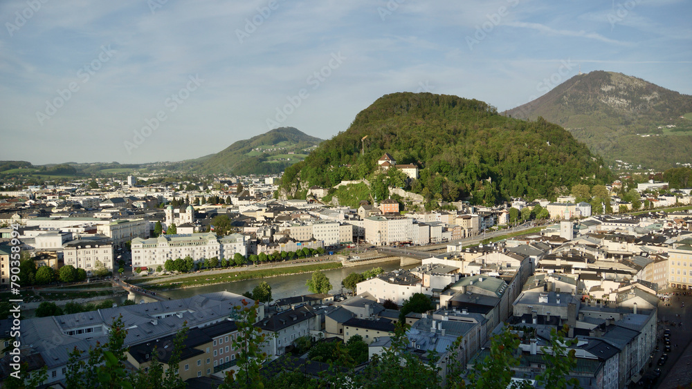 Mönchsberg Blick auf Kapuzinerberg Salzburg