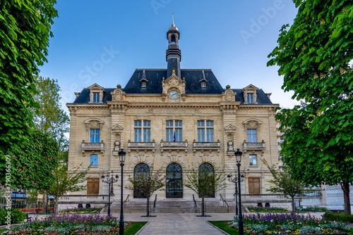 Vue extérieure de l'hôtel de ville de Colombes, France, dans le département français des Hauts-de-Seine, en région Ile-de-France, au nord-ouest de Paris