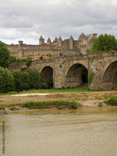 Obraz na płótnie Medieval bridge Pont Vieux with Carcassone castle panoramic view, popular tourist landmark in France w salonie