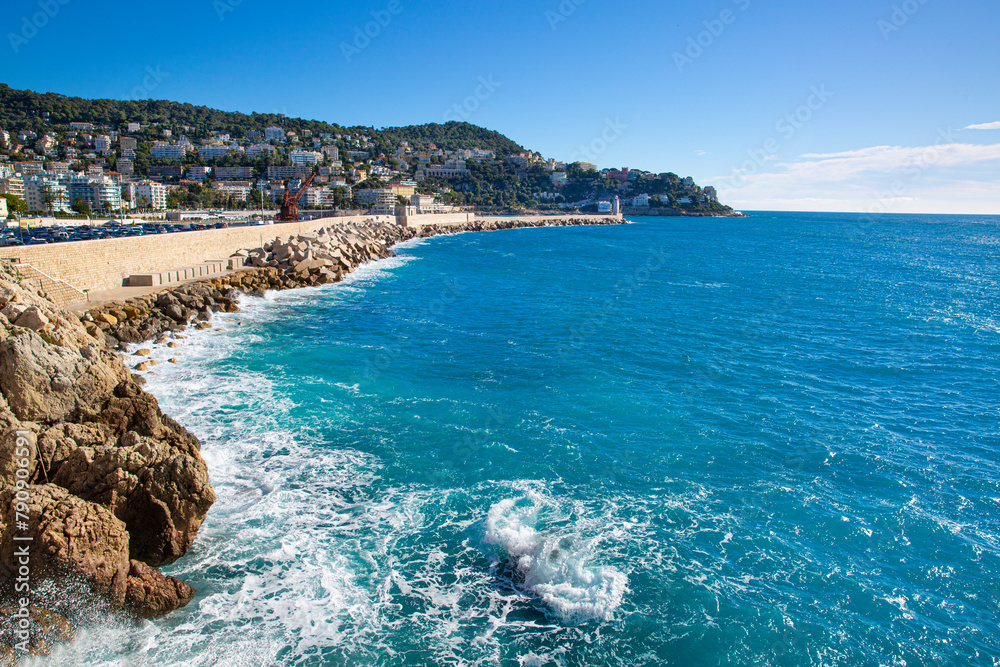 Ταπετσαρία Rocky coast and beautiful azur water in Nice, cote d'Azur, France