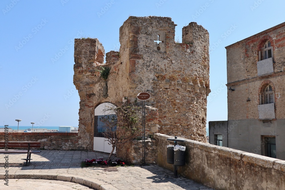 Termoli - Torre Belvedere del XV secolo