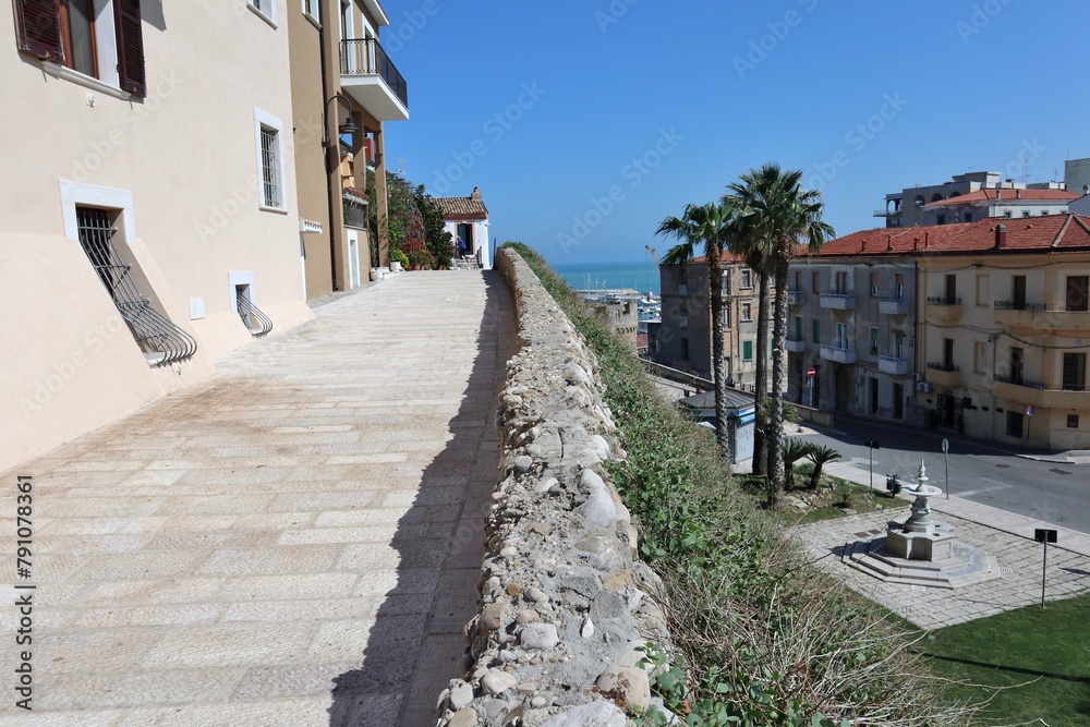 Termoli - Via dei Bastioni