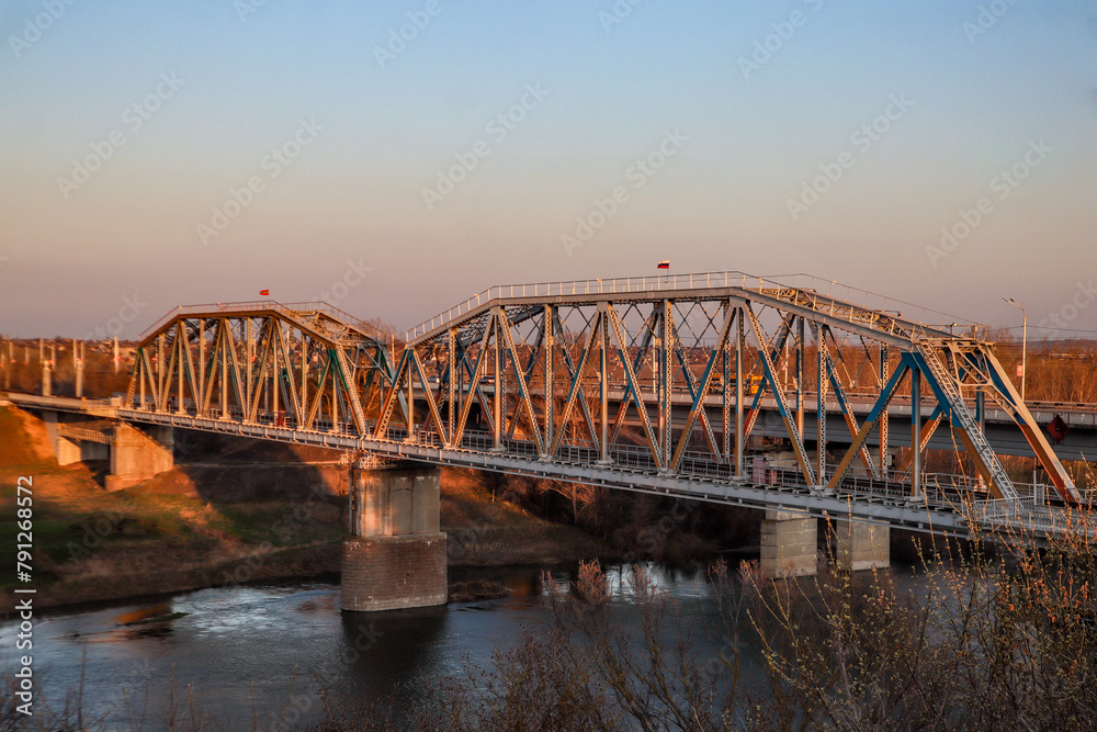 Fototapeta premium bridge at sunset