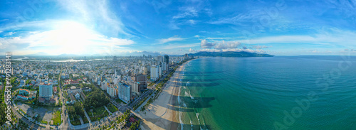 Foto Panoramic view of Da Nang, Vietnam Beach Coast During Sunset