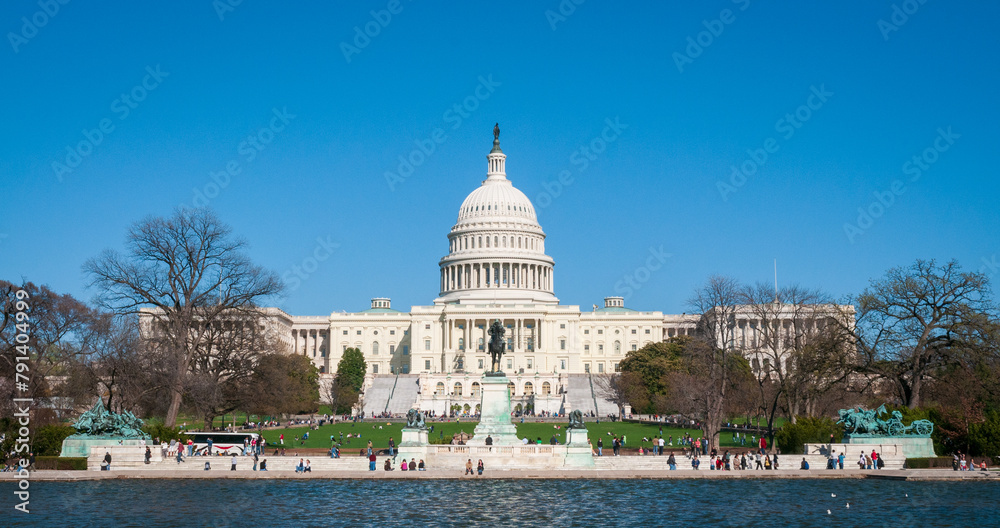 Fototapeta premium Ulysses S. Grant Memorial Monument Honoring the American Civil War general and 18th president of the United States