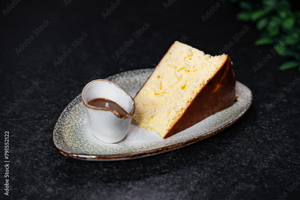 Fototapeta premium San Sebastian Kuchen