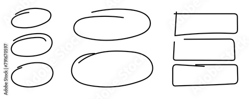  Ellipses in doodle style. Hand drawn ovals and circles set. Ovals of different widths. speech circle frames. on transparent background