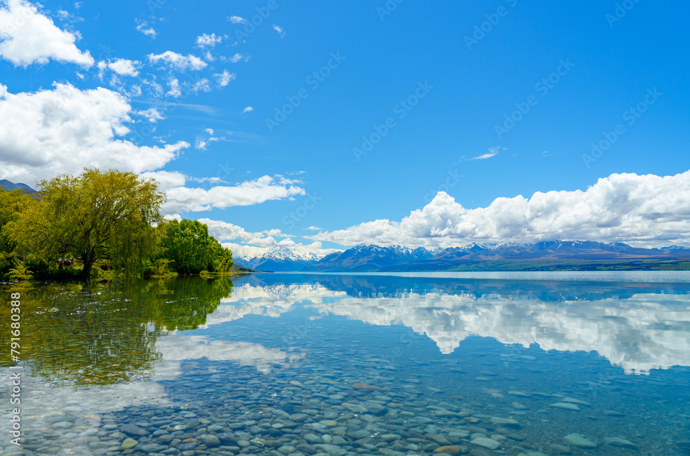 Fototapeta premium Lake Pukaki, New Zealand