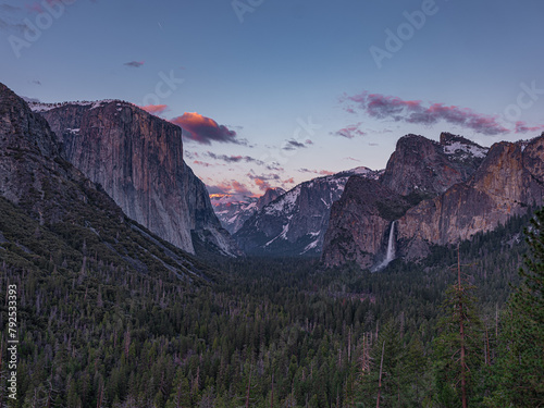 Sunset landscape in Yosemite National Park, California.