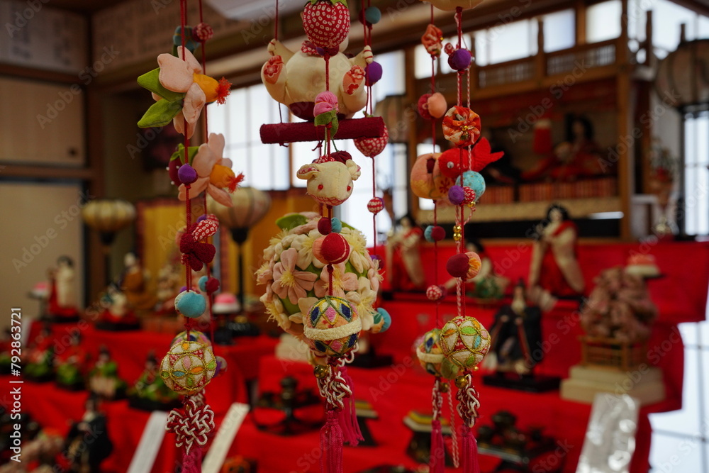 Naklejka premium 日本の電灯の雛祭り 埼玉県越谷香取神社の雛飾り