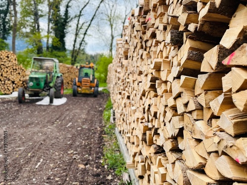 Bois de chauffage dans une exploitation