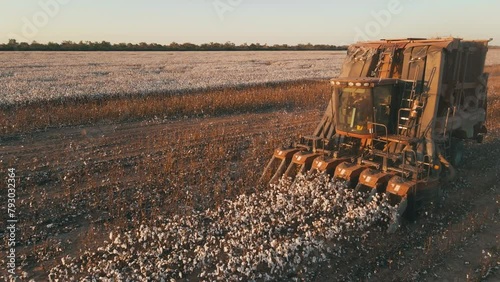 CaseIH cotton combine dorne view photo