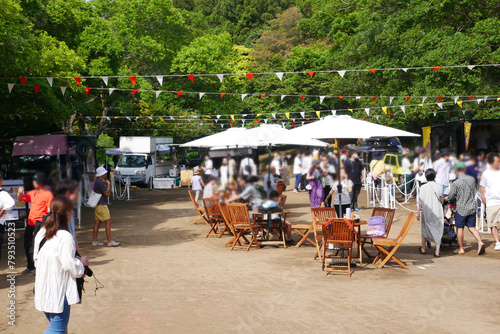 野外イベントの風景