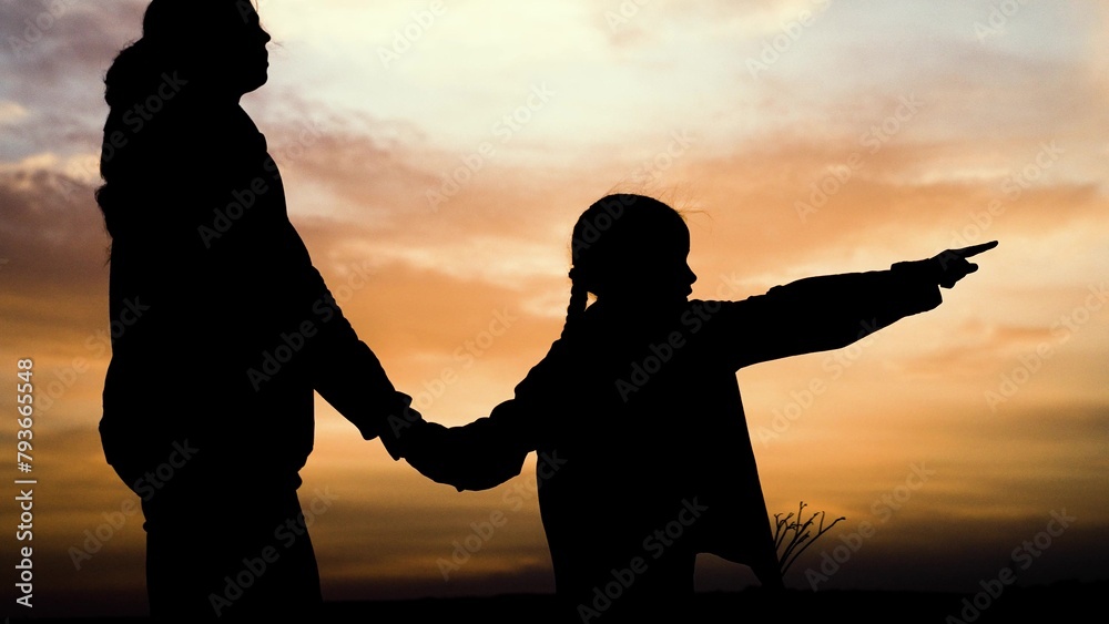 silhouette woman mother child kid sunset happy family, maternal presence trust, mother child interaction, protective maternal silhouette, supportive parent scene, sunset motherly comfort, family - obrazy, fototapety, plakaty 