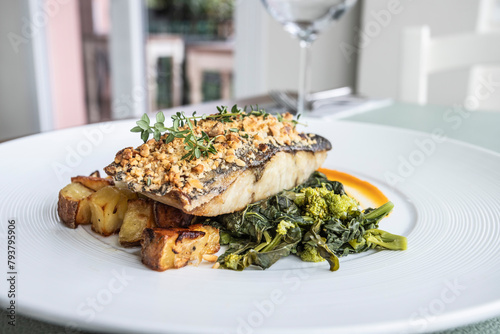 Filetto di ombrina con crema di patate dolcie friarielli