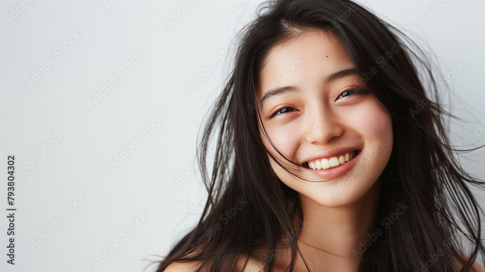 ヘアモデルの若い女性 美人 ヘアモデルの若い女性 美人