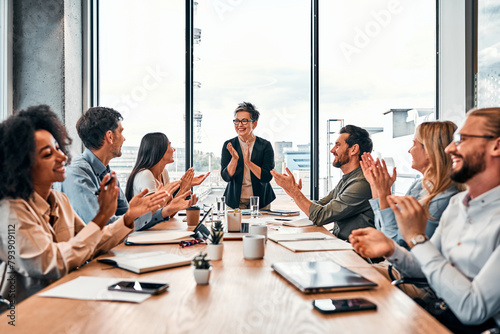 Принти на полотні Successful team