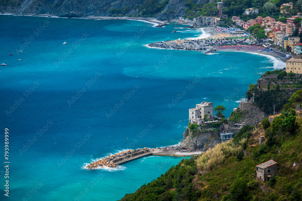 
Magic of the Cinque Terre. Timeless images. Monterosso, the port, the beach and the ancient village