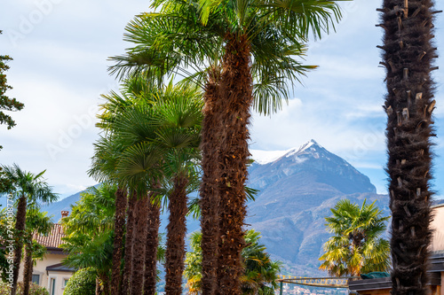 Fototapeta Naklejka Na Ścianę i Meble -  Tourist destination small medieval village of Bellagio with hilly narrow streets and luxurious villas, holiday destination on Lake Como, Italy