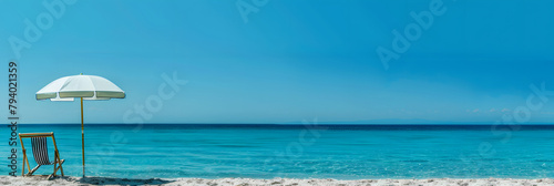 아름다운 해변 풍경 파라솔
