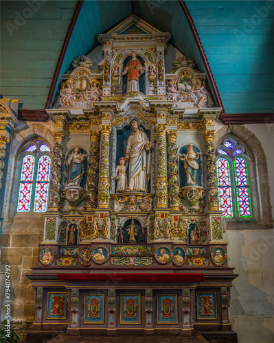 Autel baroque na  f dans l   glise de l enclos famlial de Guimiliau  Bretagne  France