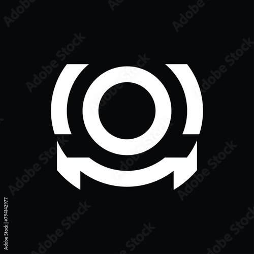 circle logo monogram forming the letters "o" and "m". simple and elegant logo in black and white.