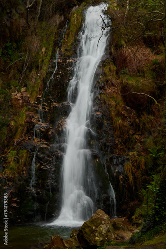 The “Pozo da Onza” is a beautiful waterfall in the town hall of O Valadouro. This waterfall is one of the most charming points of the Ruta de los Pozos. Lugo. Galicia. Spain