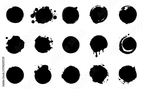 Set of black grunge circle isolated on a white or transparent background, vector illustration