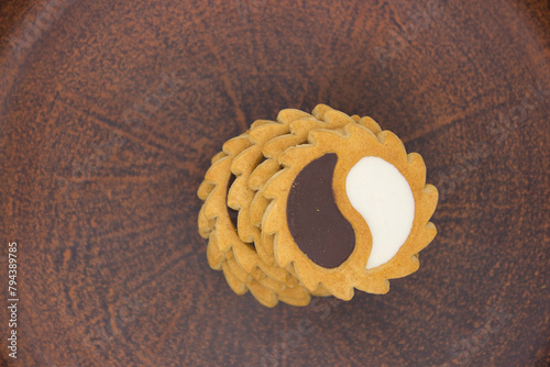 Overhead View of Yin Yang Cookie Pile