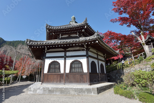 秋の善峯寺 経堂 京都市西京区