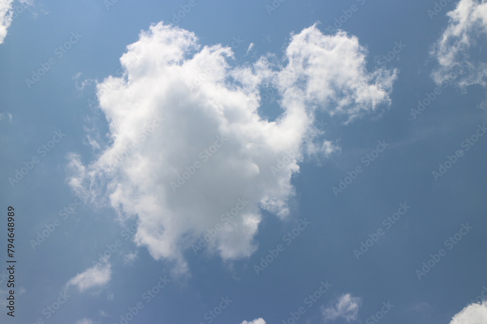 white cloud on blue sky background white cloud on blue sky background