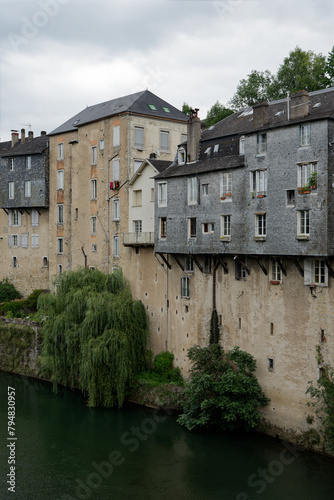 Ville d'Oloron Sainte Marie dans les Pyrénées photo