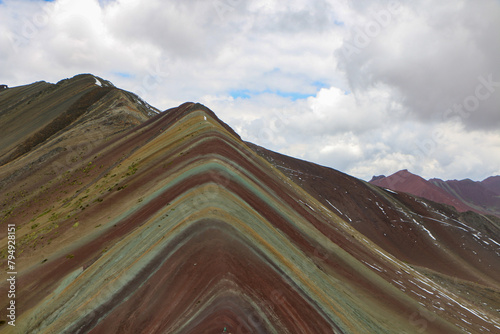 APU winicunca-Mountain colors in peru