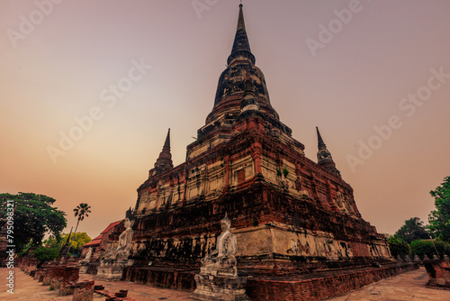 background of important religious tourist attractions in Ayutthaya Province of Thailand,Wat Yai Chai Mongkol,has an old Buddha image from the Krungsri period,allowing tourists from all over the world photo