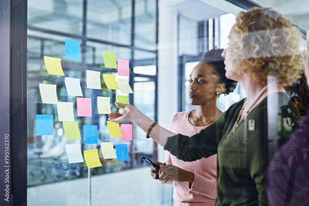 © peopleimages.com - Teamwork, planning or business women in office for solution, collaboration or goal objectives. Schedule, calendar or manager with storyboard notes for growth motivation, target or creative training © peopleimages.com - Teamwork, planning or business women in office for solution, collaboration or goal objectives. Schedule, calendar or manager with storyboard notes for growth motivation, target or creative training