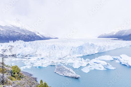 The Perito Moreno glacier, located in Los Glaciares National Park, is part of the Biosphere Reserve.