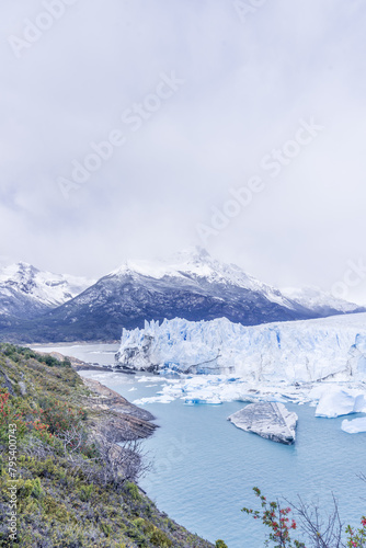 Perito Moreno Glacier, a magnificent spectacle in Calafate, Argentina.