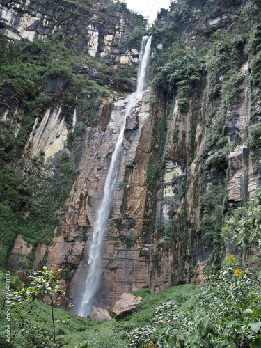 Fototapeta Naklejka Na Ścianę i Meble -  Yumbilla Falls. Peru. Yumbilla Falls is a waterfall located in the northern Peruvian region of Amazonas. It is considered the world's fifth tallest waterfall, with 895 m (2,938 ft) high.